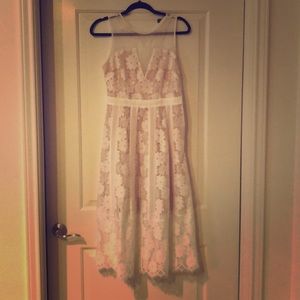 White lace midi Chelsea28 dress